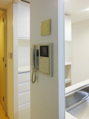 いつでも笑顔が見たいからオープンなキッチンに いつでも笑顔が見たいからオープンなキッチンに